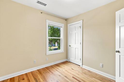 3906 Lyndale Avenue N, Minneapolis, MN 55412