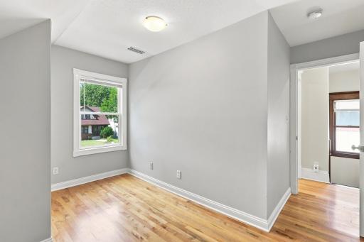 3906 Lyndale Avenue N, Minneapolis, MN 55412