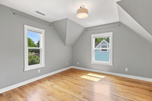 3906 Lyndale Avenue N, Minneapolis, MN 55412