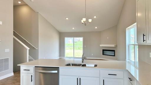 2259 LaTour Drive, Shakopee, MN 55379