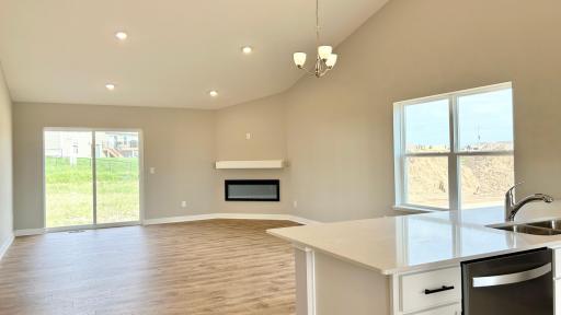 2259 LaTour Drive, Shakopee, MN 55379