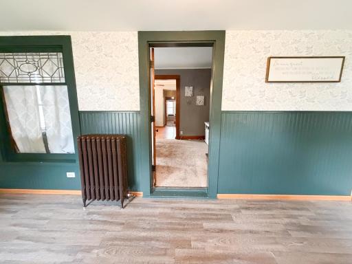304 Louisiana Avenue, Adrian, MN 56110
