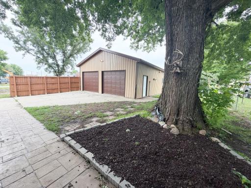 304 Louisiana Avenue, Adrian, MN 56110