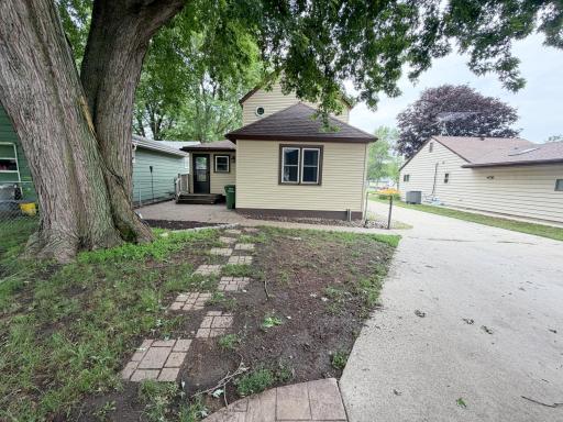 304 Louisiana Avenue, Adrian, MN 56110