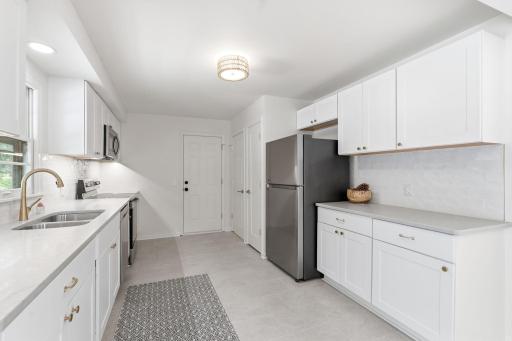 624 20th Avenue NW, North Saint Paul, MN 55112