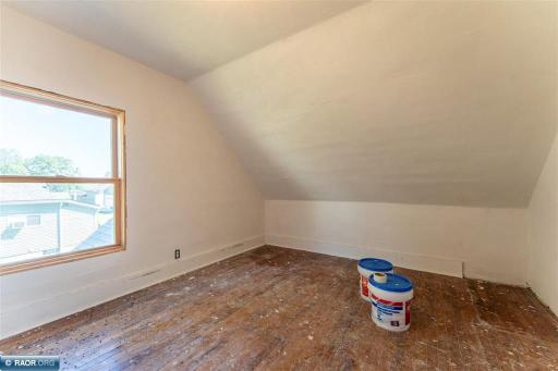 10 Jasper Street, Soudan, MN 55782