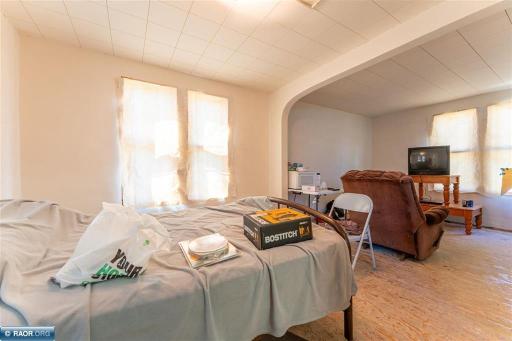 10 Jasper Street, Soudan, MN 55782