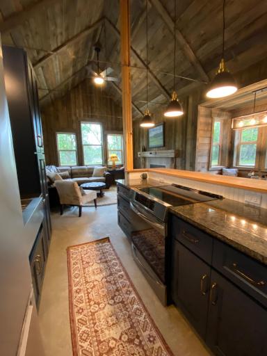 1475 Woodland Loop NW, Baudette, MN 56623