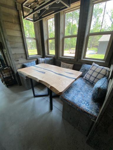 1475 Woodland Loop NW, Baudette, MN 56623