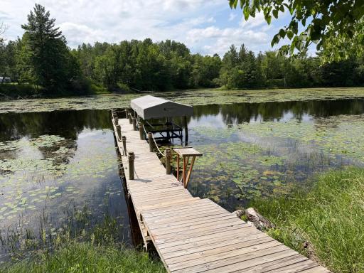 1475 Woodland Loop NW, Baudette, MN 56623
