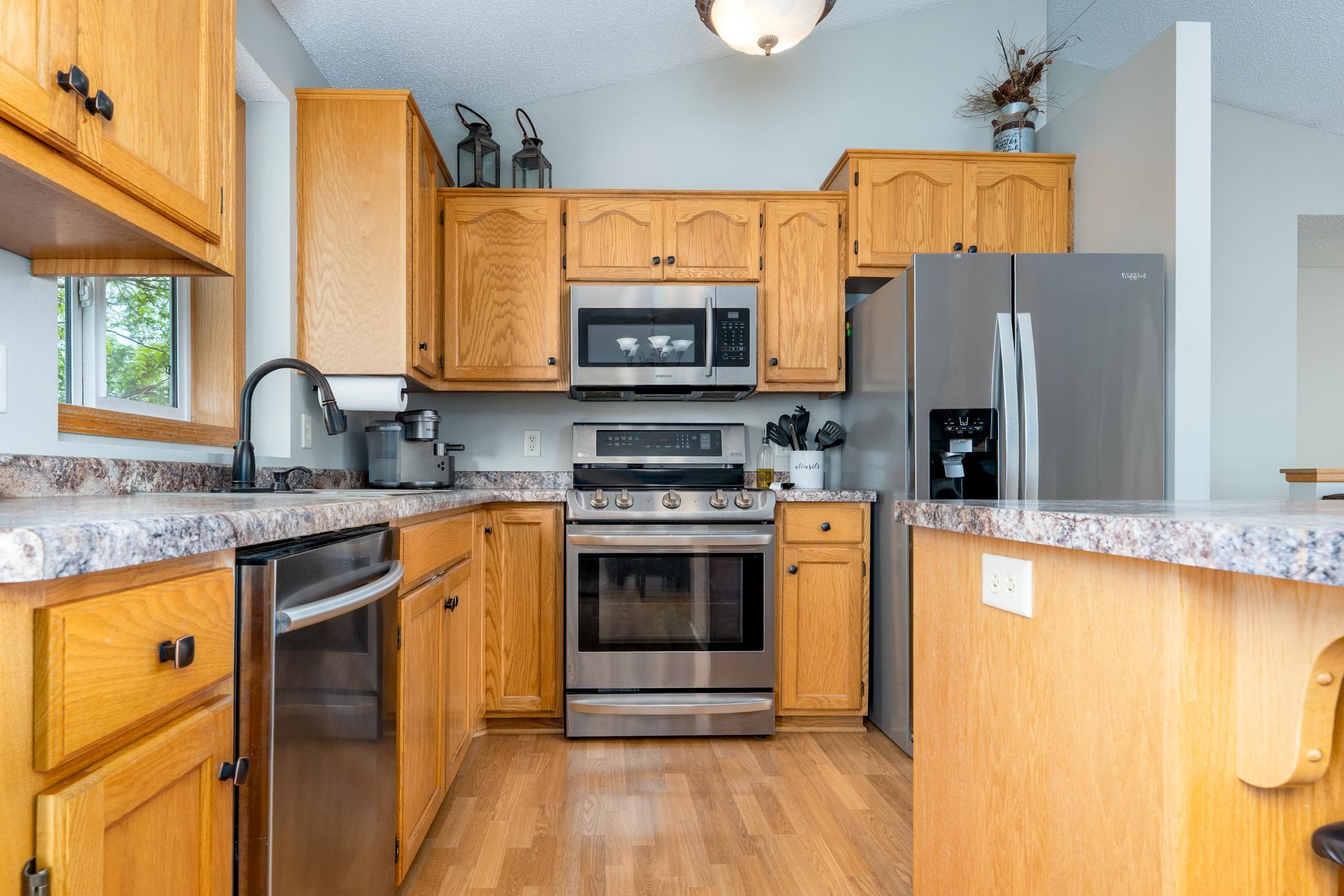 1805 6th St N Sartell-8.jpg