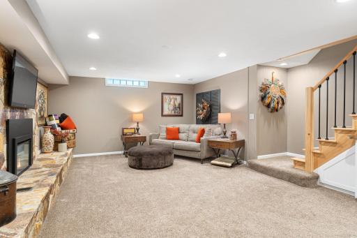 406 Ridge Circle, Albert Lea, MN 56007
