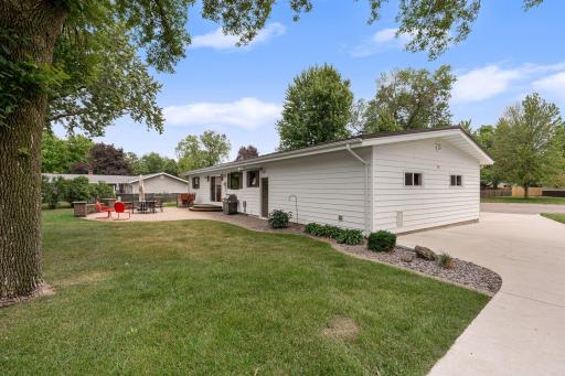 406 Ridge Circle, Albert Lea, MN 56007