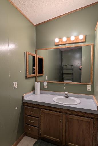 3945 Maple Street, Kettle River, MN 55757
