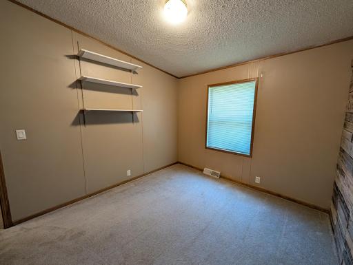 3945 Maple Street, Kettle River, MN 55757