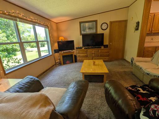 3945 Maple Street, Kettle River, MN 55757