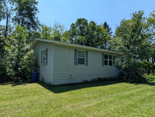 3945 Maple Street, Kettle River, MN 55757