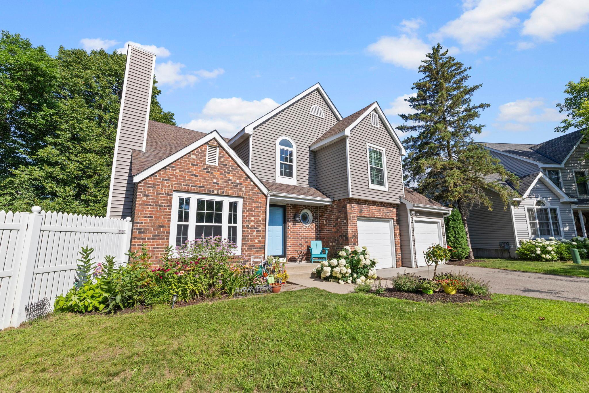 7-web-or-mls-11107 Rhode Island Ave S-225.jpg
