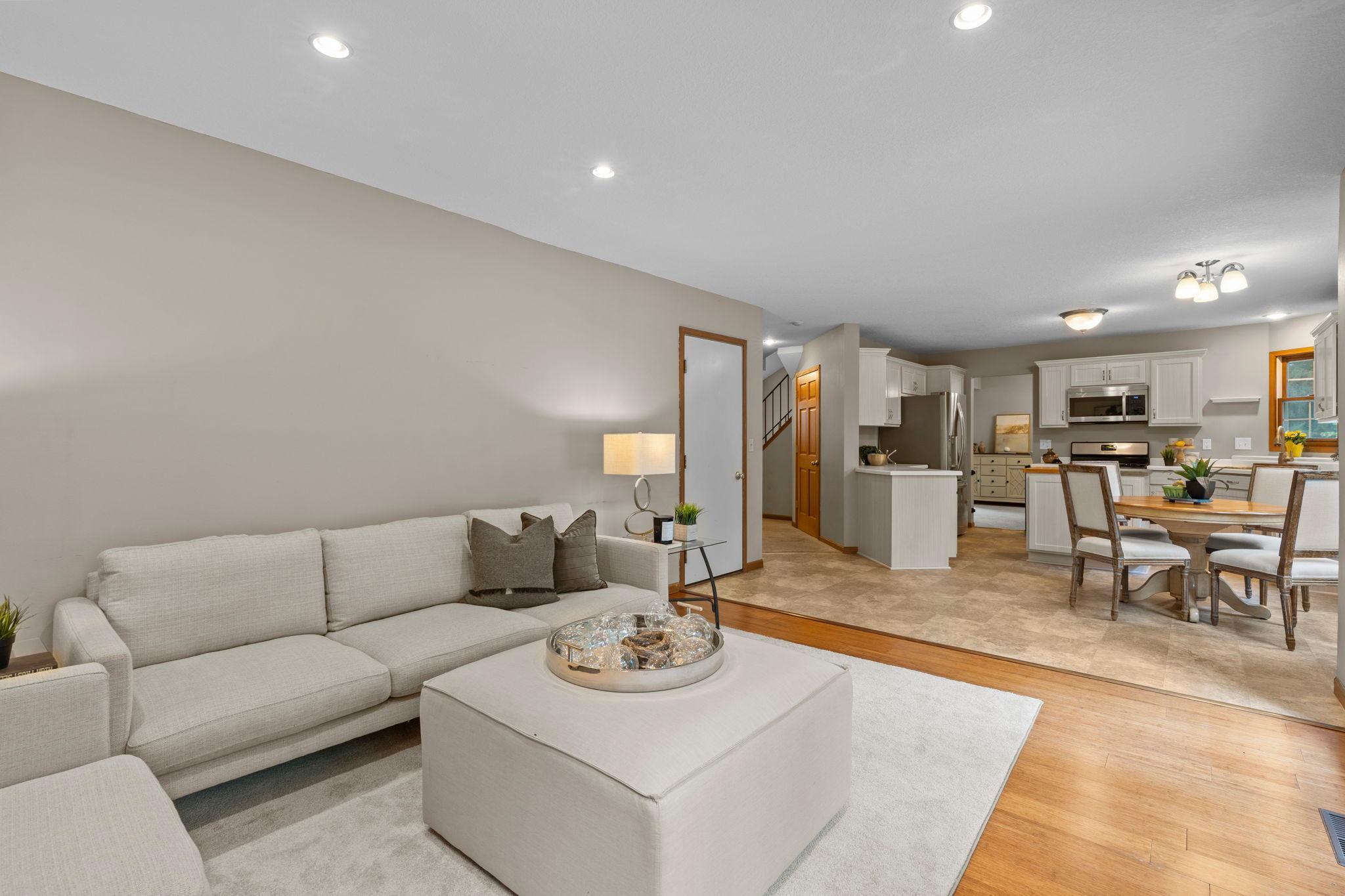 10-web-or-mls-11107 Rhode Island Ave S-98.jpg