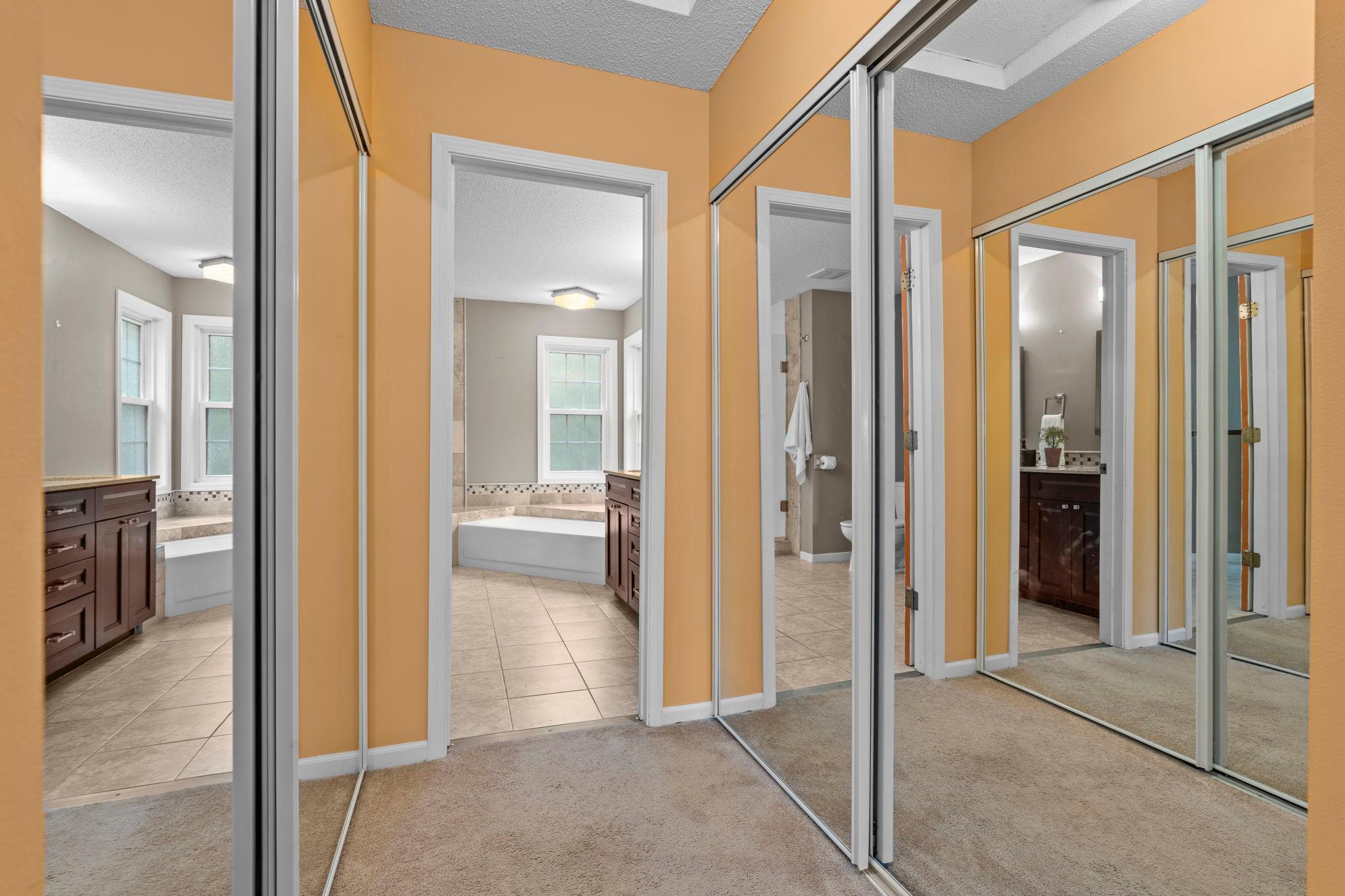 34-web-or-mls-11107 Rhode Island Ave S-168 (2).jpg