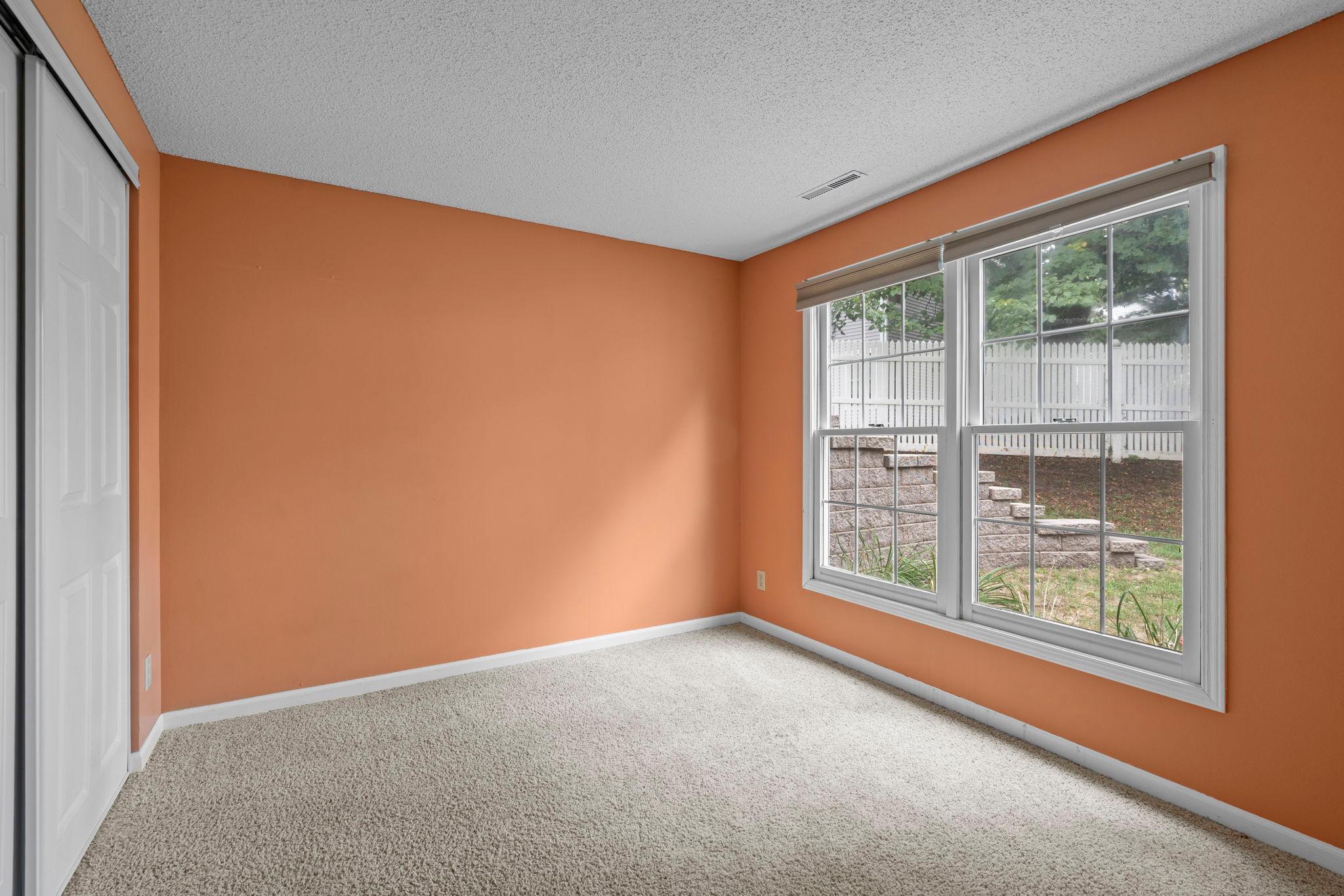 52-web-or-mls-11107 Rhode Island Ave S-203.jpg