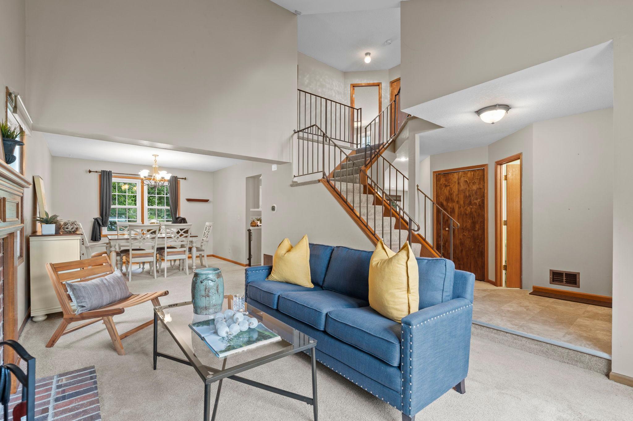 5-web-or-mls-11107 Rhode Island Ave S-23.jpg