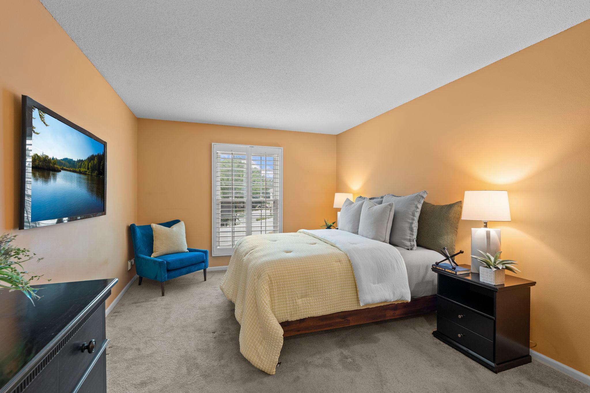 31-web-or-mls-11107 Rhode Island Ave S-153 (2).jpg