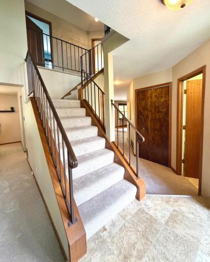 11107 Rhode Island Avenue S, Minneapolis, MN 55438