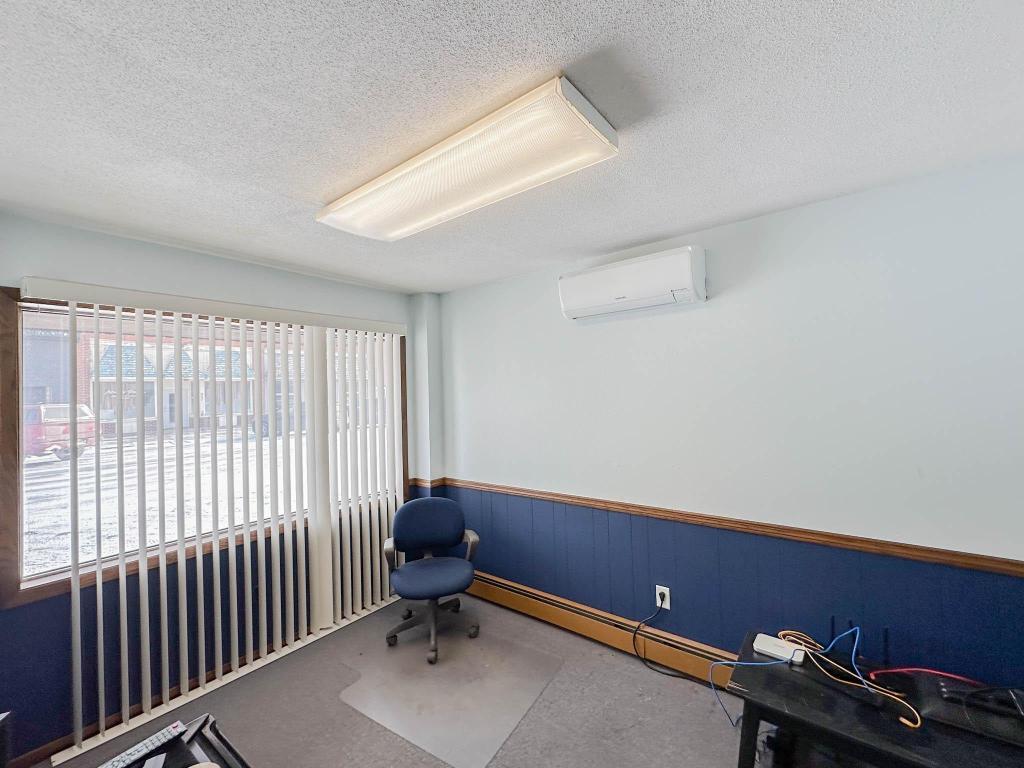 Unit 2 - Office with 1/2 Bath