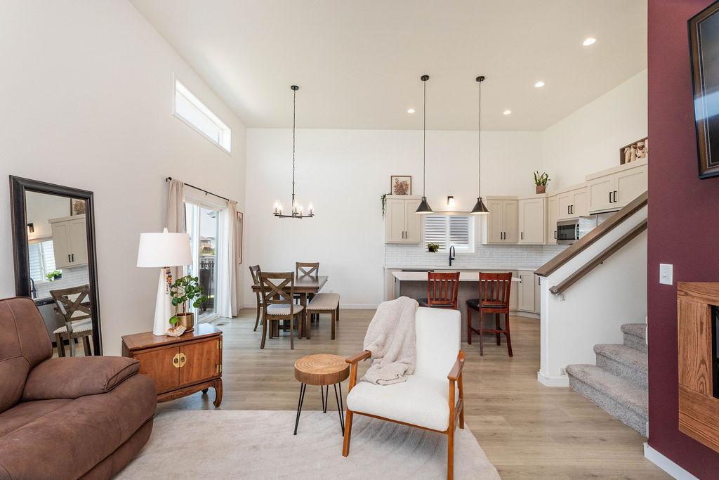High Ceilings and Abundant Natural Light