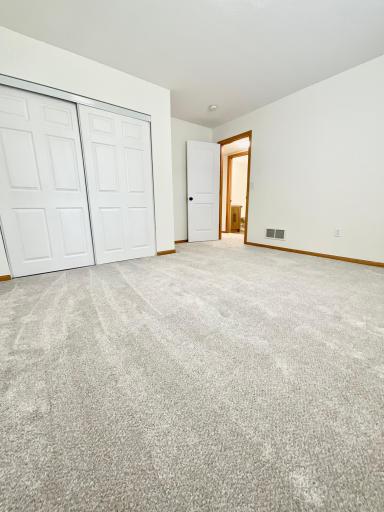 2011 Lake View Drive, Jordan, MN 55352