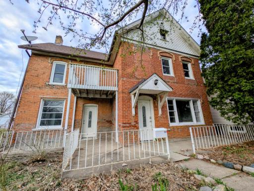 103 1st Street SW, New Prague, MN 56071