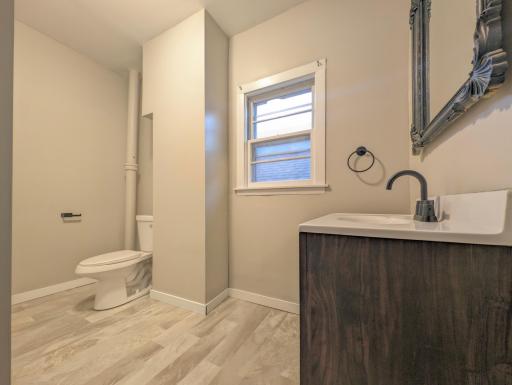 103 1st Street SW, New Prague, MN 56071