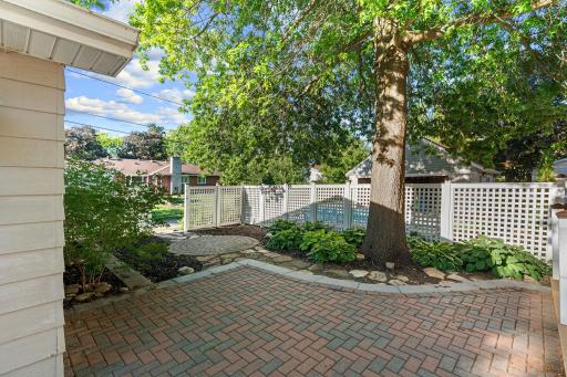 512 6th Avenue SW, Austin, MN 55912