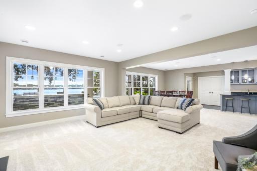 9934 199th Street W, Lakeville, MN 55044