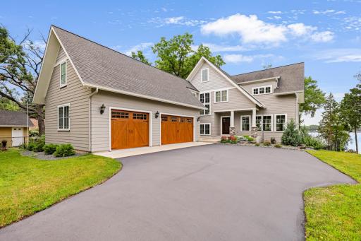 9934 199th Street W, Lakeville, MN 55044