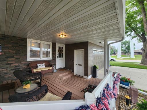 505 9th Street SW, Pipestone, MN 56164