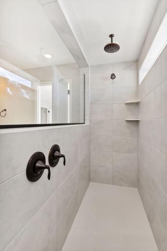 10594 Harbor Lane N, Maple Grove, MN 55369