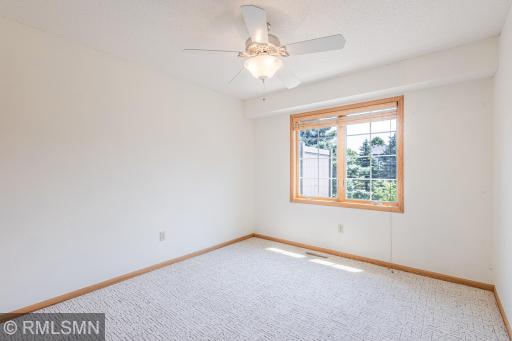 3729 Impatiens Lane N, Minneapolis, MN 55443