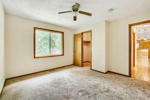 9014 Hampshire Avenue N, Minneapolis, MN 55445