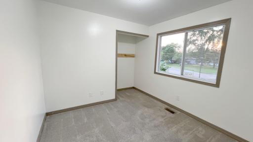 Woodbury, MN 55125
