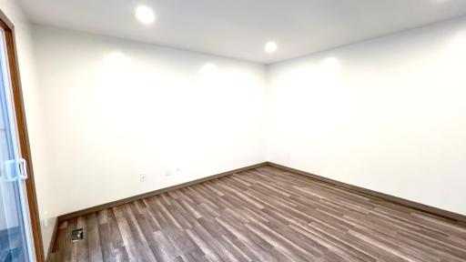 Woodbury, MN 55125
