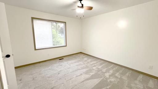 Woodbury, MN 55125