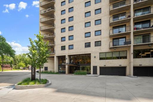 1225 Lasalle Avenue, 1106, Minneapolis, MN 55403