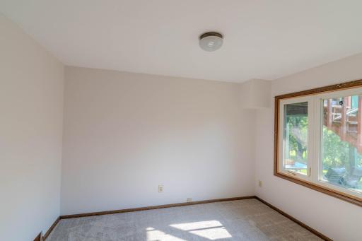 1421 Broadway Avenue S, Sauk Rapids, MN 56379