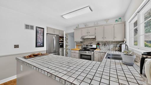 1533 Damon Court SE, Rochester, MN 55904