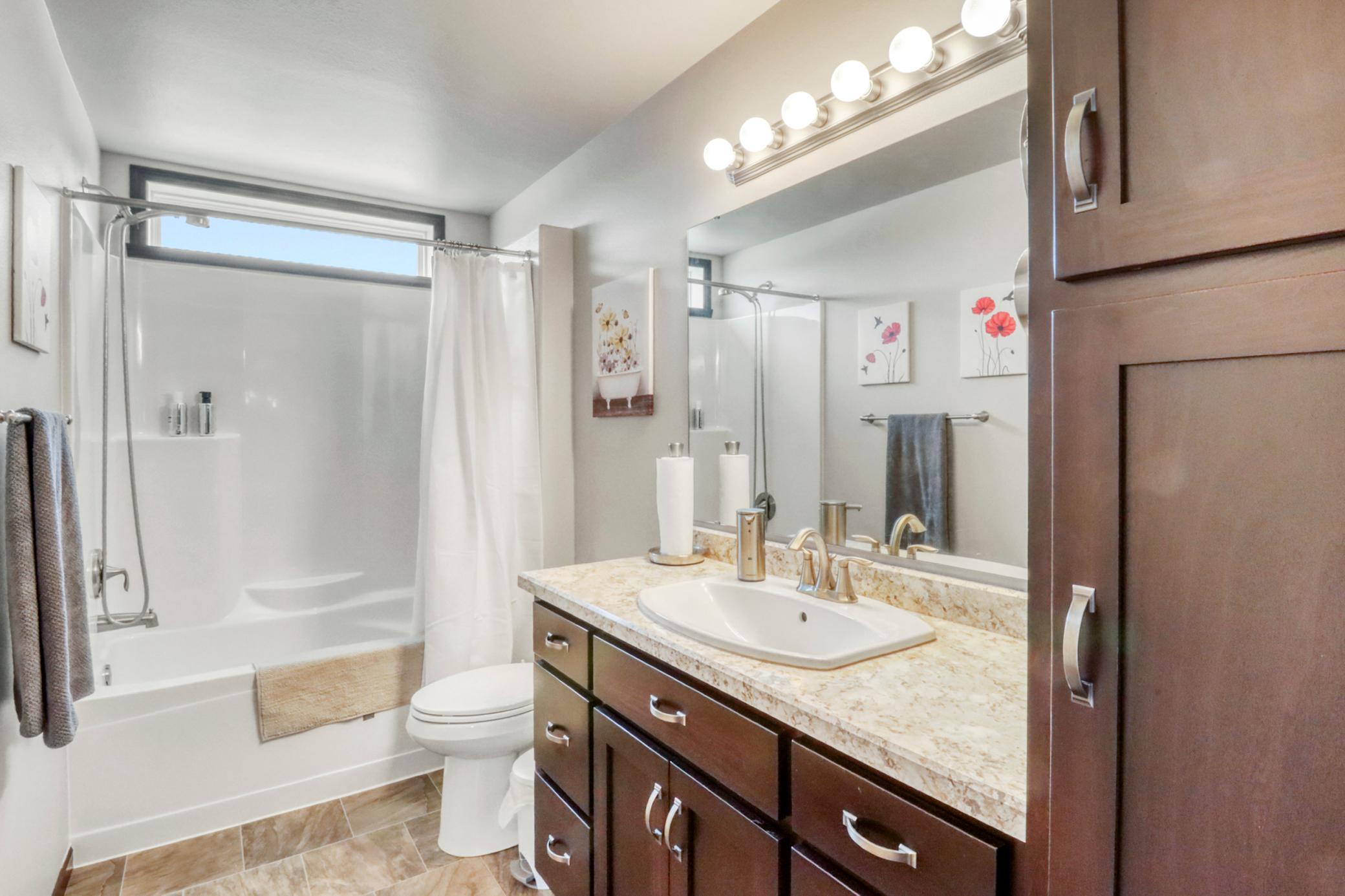 Upstairs Bathroom1_1 (1).JPG
