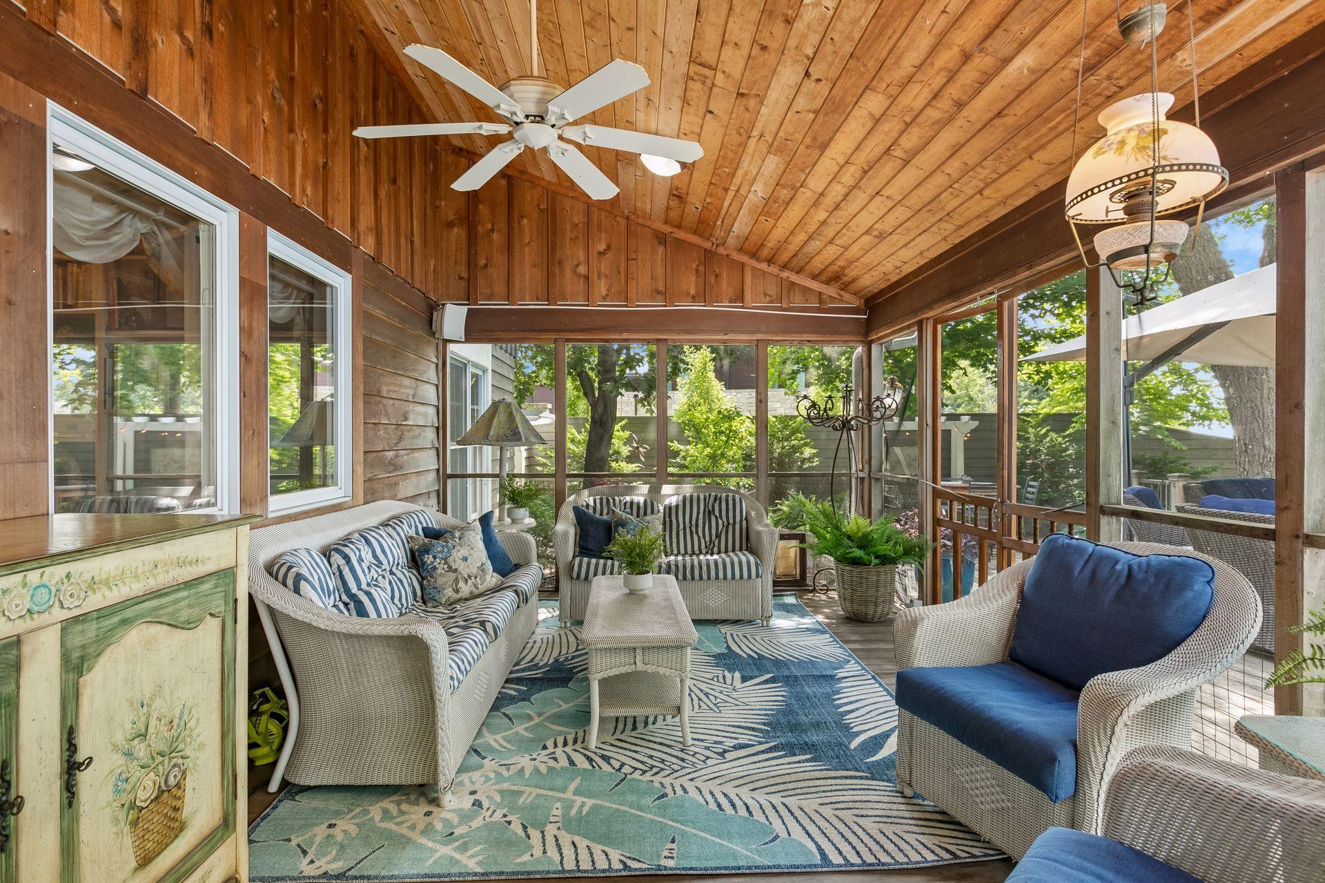 Screened porch off the kitchen/ informal dining
