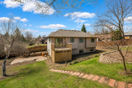 2916 Frank Street, Maplewood, MN 55109