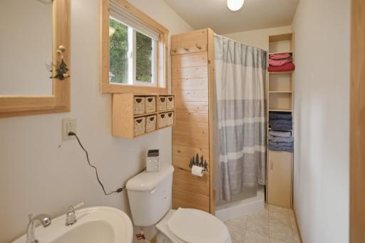 7-web-or-mls-24768-sunfish-bay-rd-unit-6.jpg